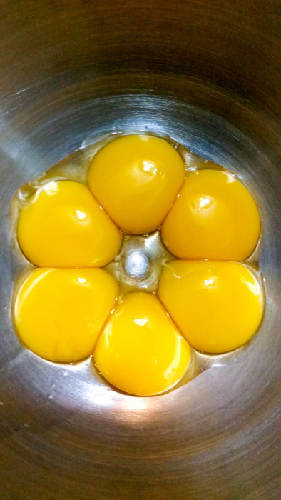 egg yolk flower