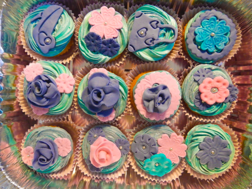 princess topper  cupcakes