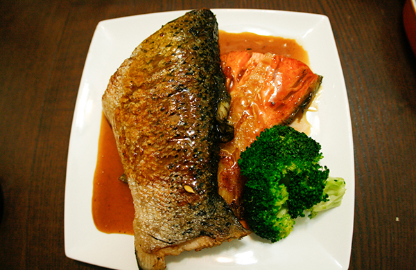 Salmon Glazed with Honey and Soy sauce